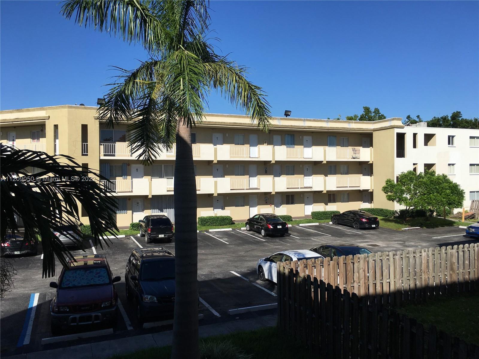 7701 N Kendall Dr # B224, Miami FL 33156