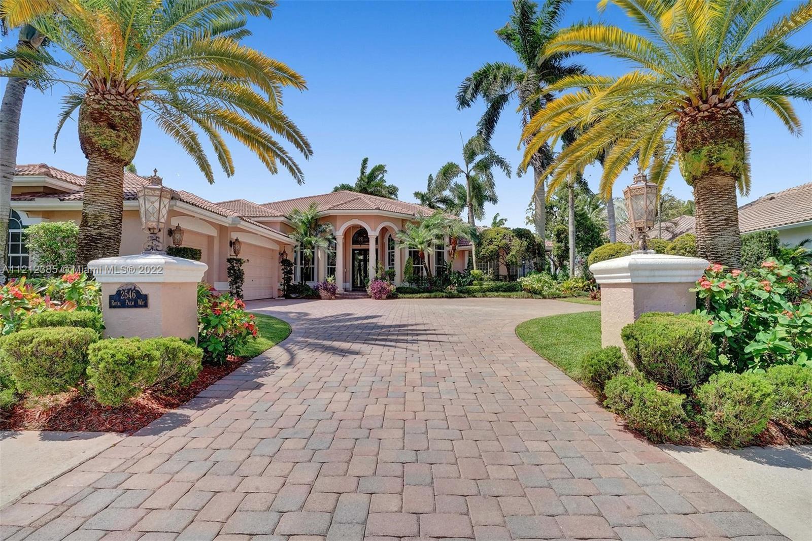 2546 Royal Palm Way, Weston FL 33327