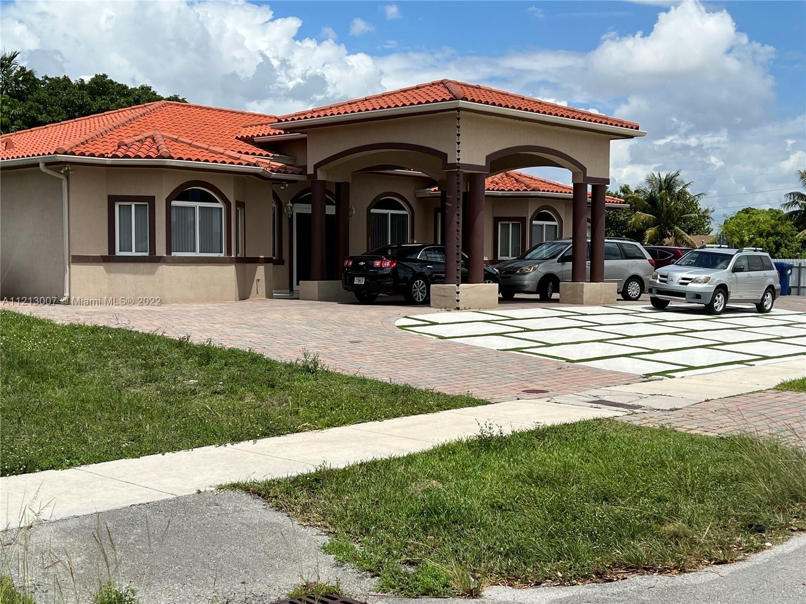 1330 SW 89th Ct, Miami FL 33174 photo 2
