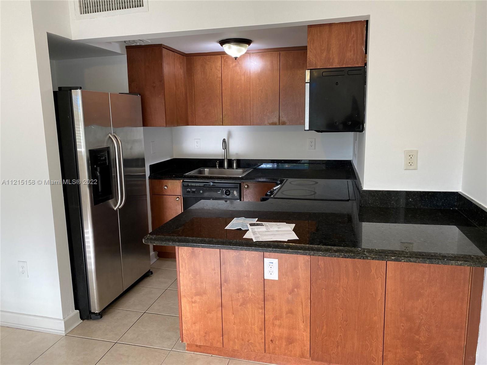 950 NW 11th St # 3D, Miami FL 33136 photo 2