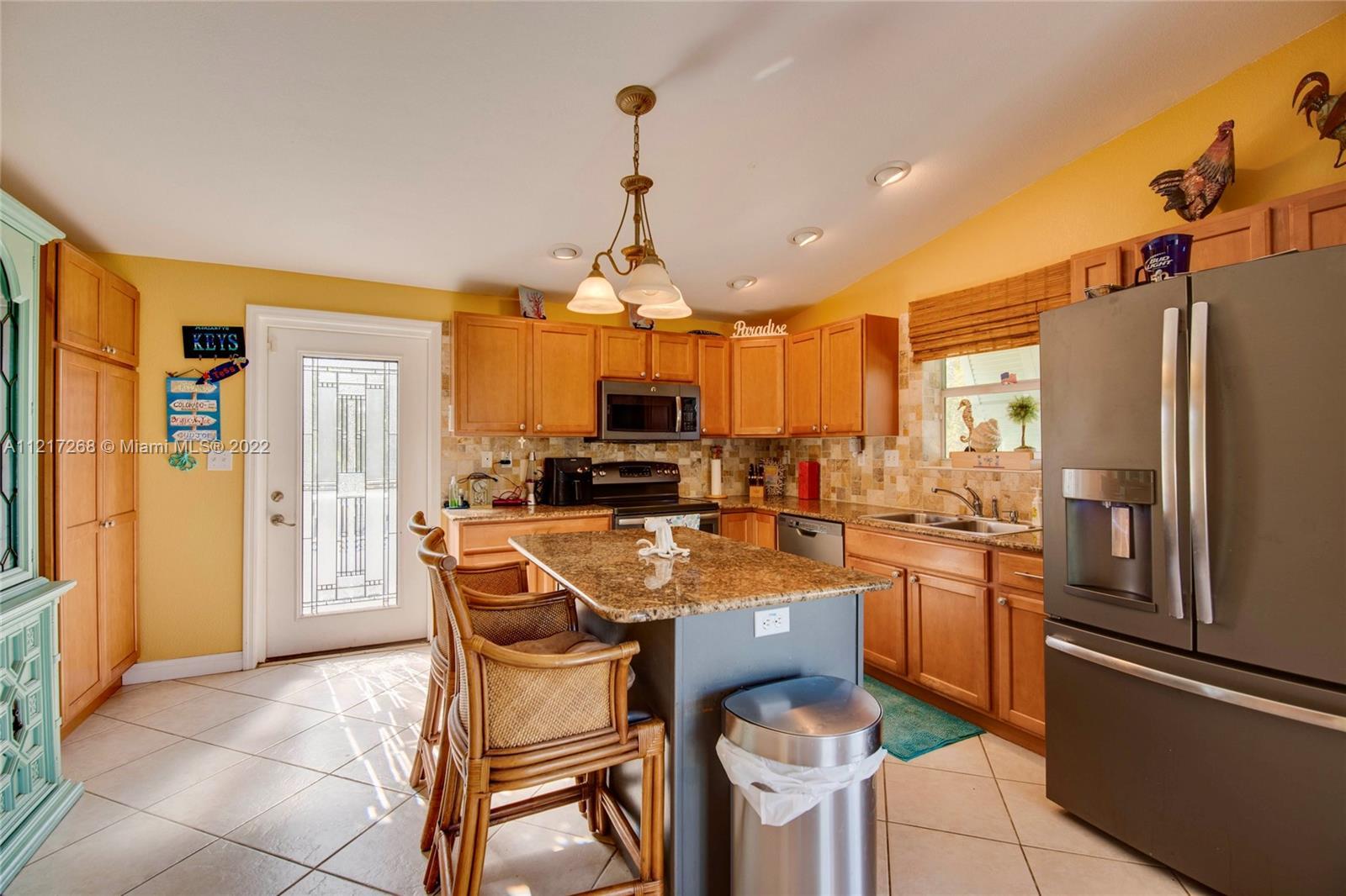22977 Port Royal Ln, OTHER FL Key FL 33042 photo 2