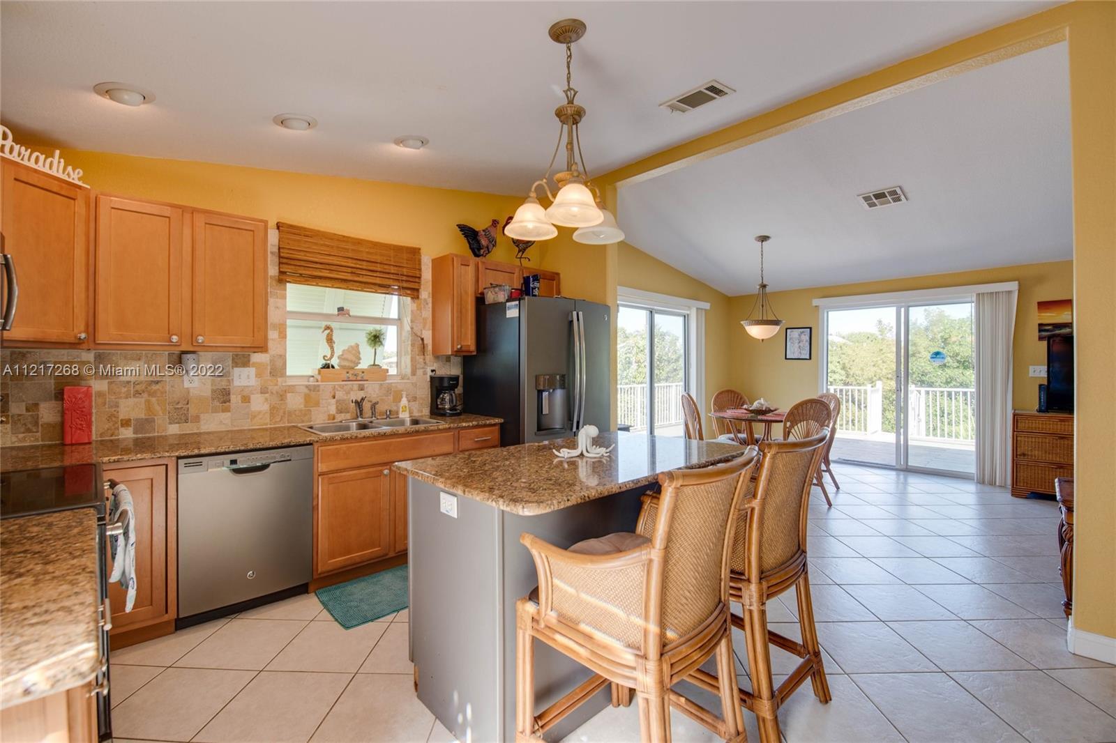 22977 Port Royal Ln, OTHER FL Key FL 33042 photo 4