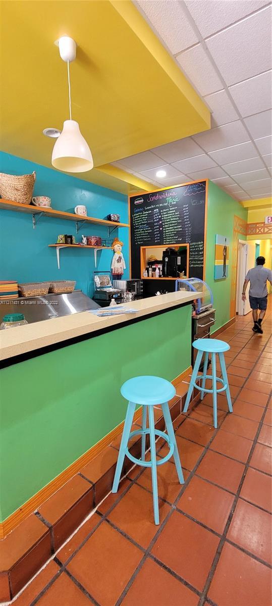 6974 Collins Ave, Miami Beach FL 33141