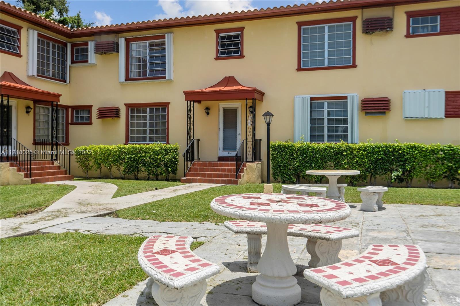 651 SW 11th St # 13W, Miami FL 33129
