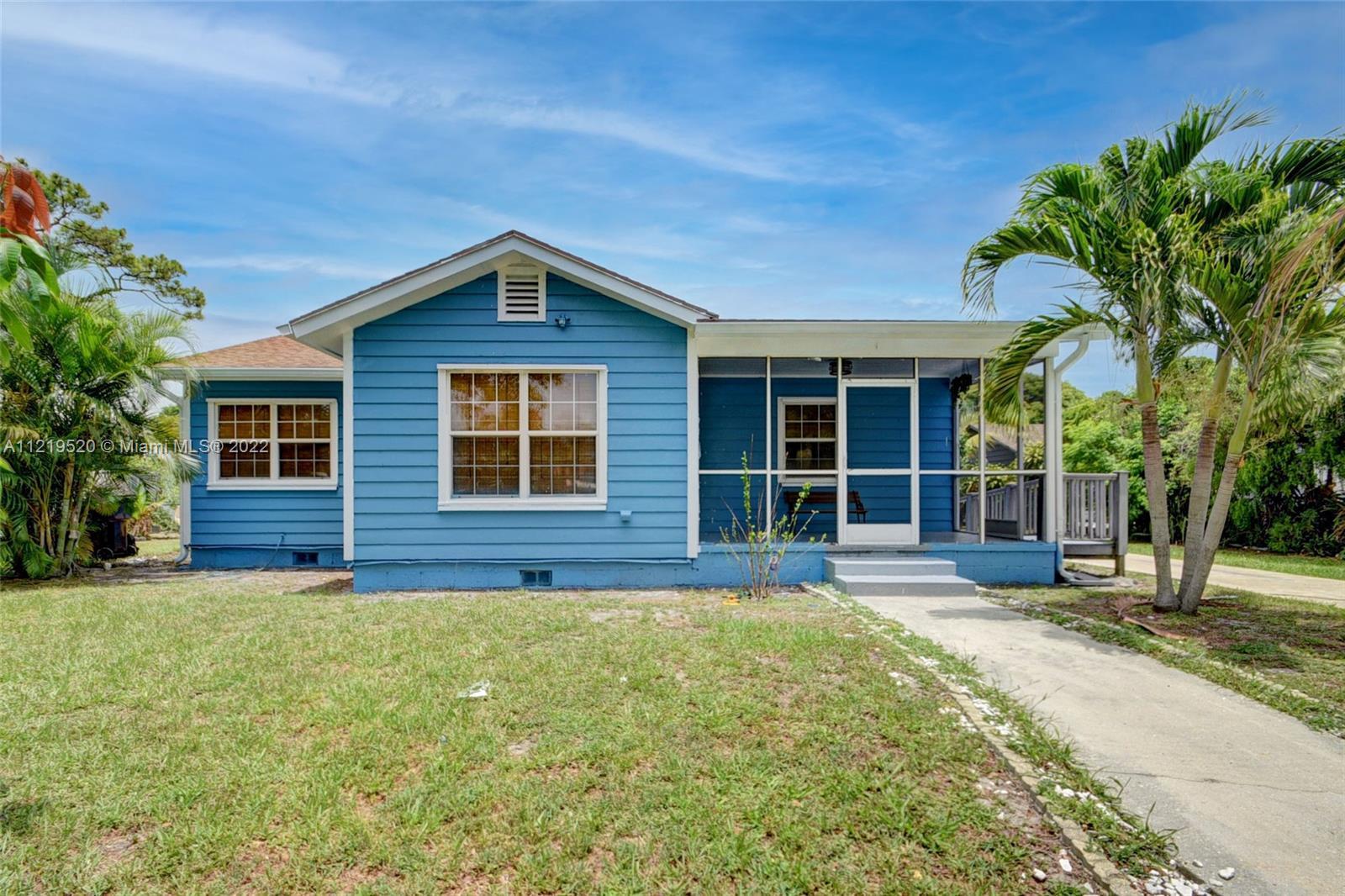 1129 Oak St, West Palm Beach FL 33405