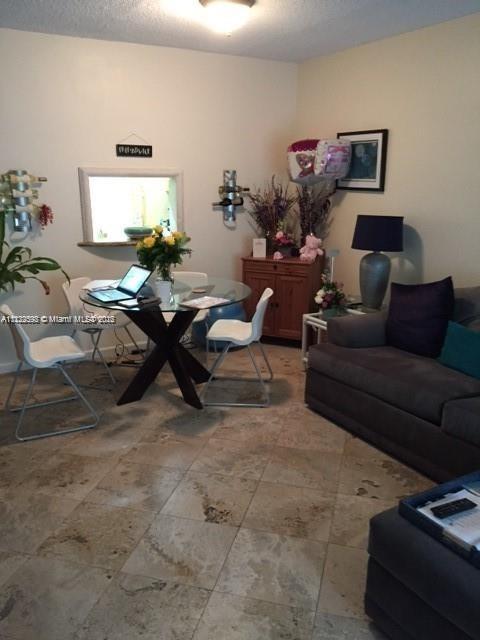 Miami, FL 33156 photo 5