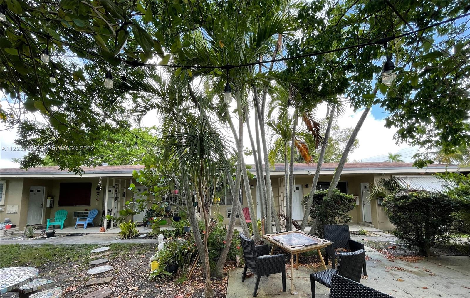 1685 NE 124th St, North Miami FL 33181 photo 5