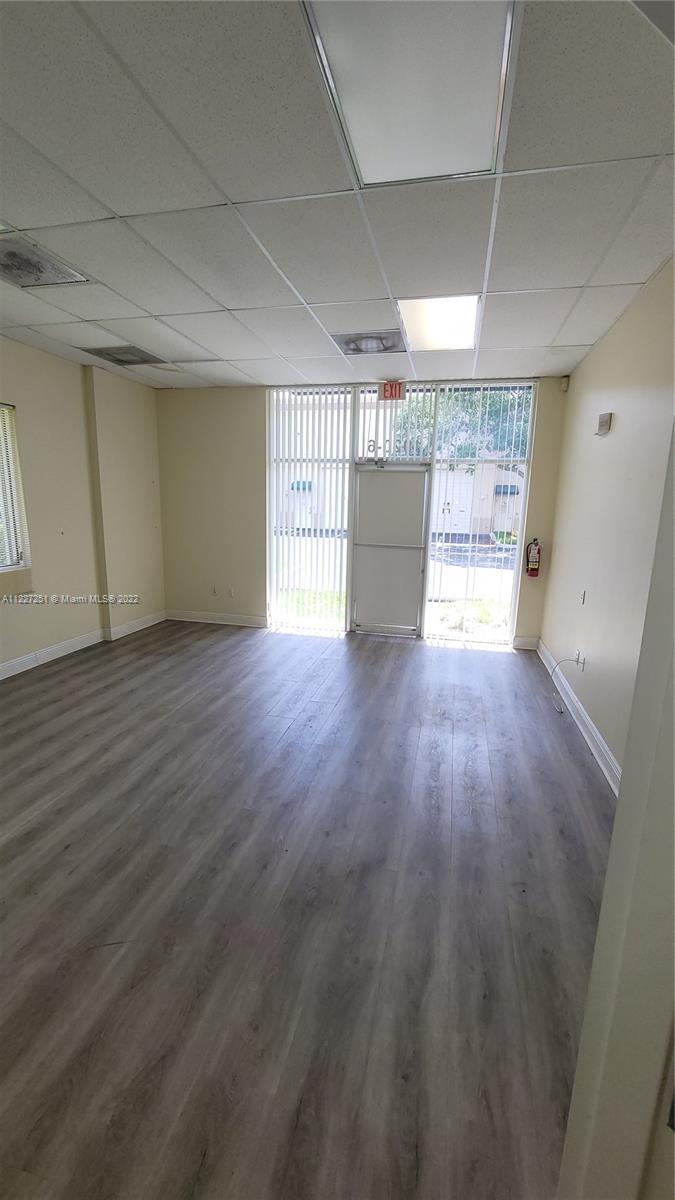 1920 N Commerce Pkwy # 6, Weston FL 33326 photo 2