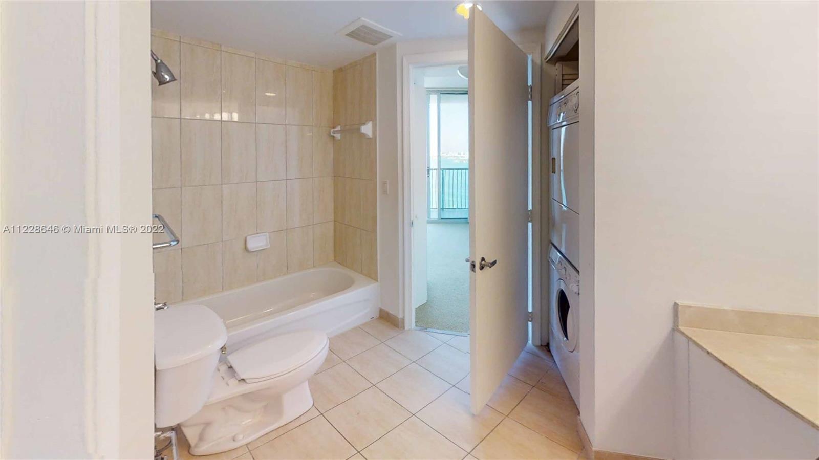 1750 N Bayshore Dr # 3501, Miami FL 33132 photo 4