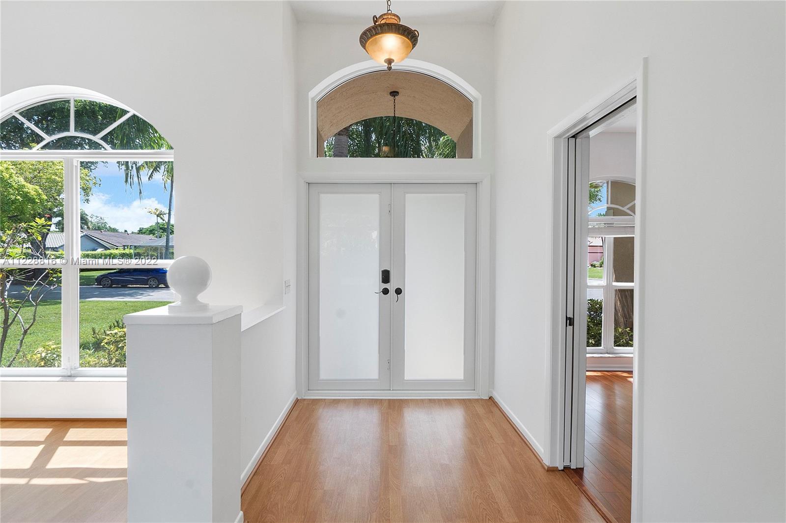 4177 NW 90th Ter, Coral Springs FL 33065 photo 2