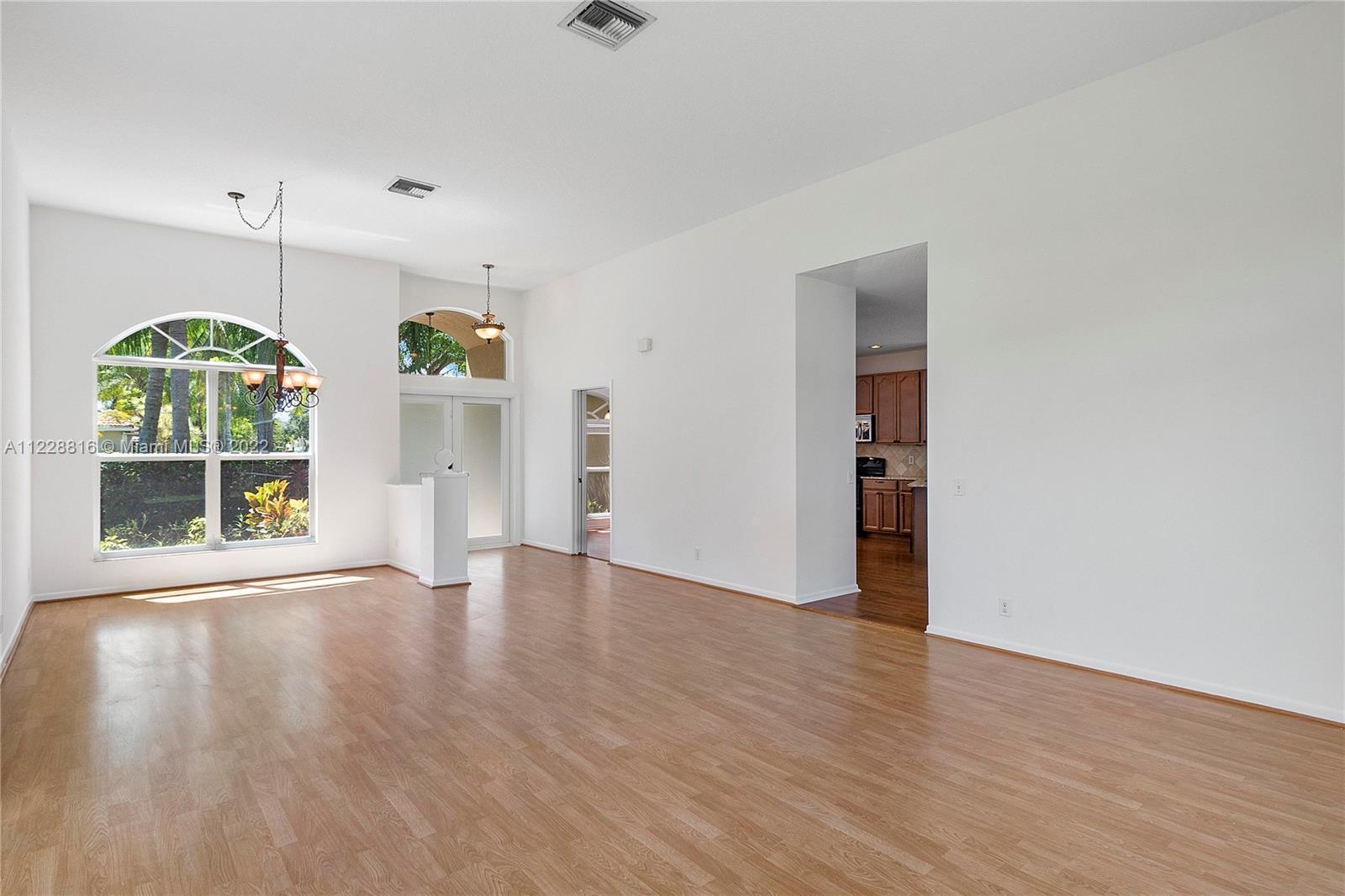 4177 NW 90th Ter, Coral Springs FL 33065 photo 5