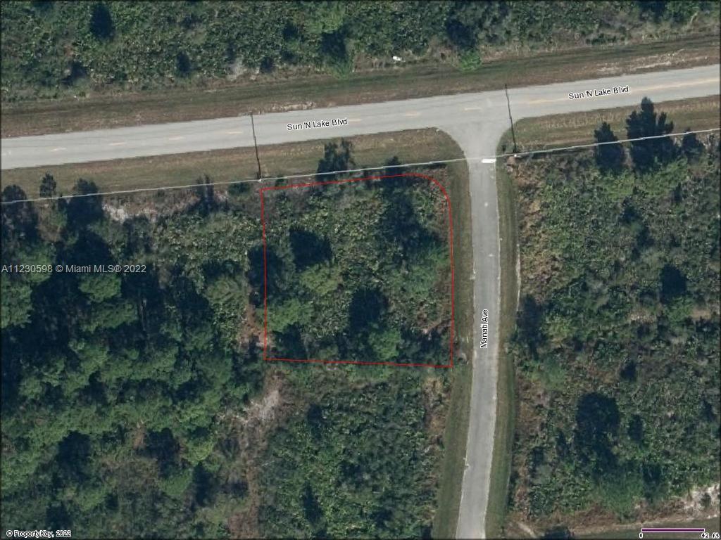 5327 Manati Ave, Sebring FL 33872 photo 2
