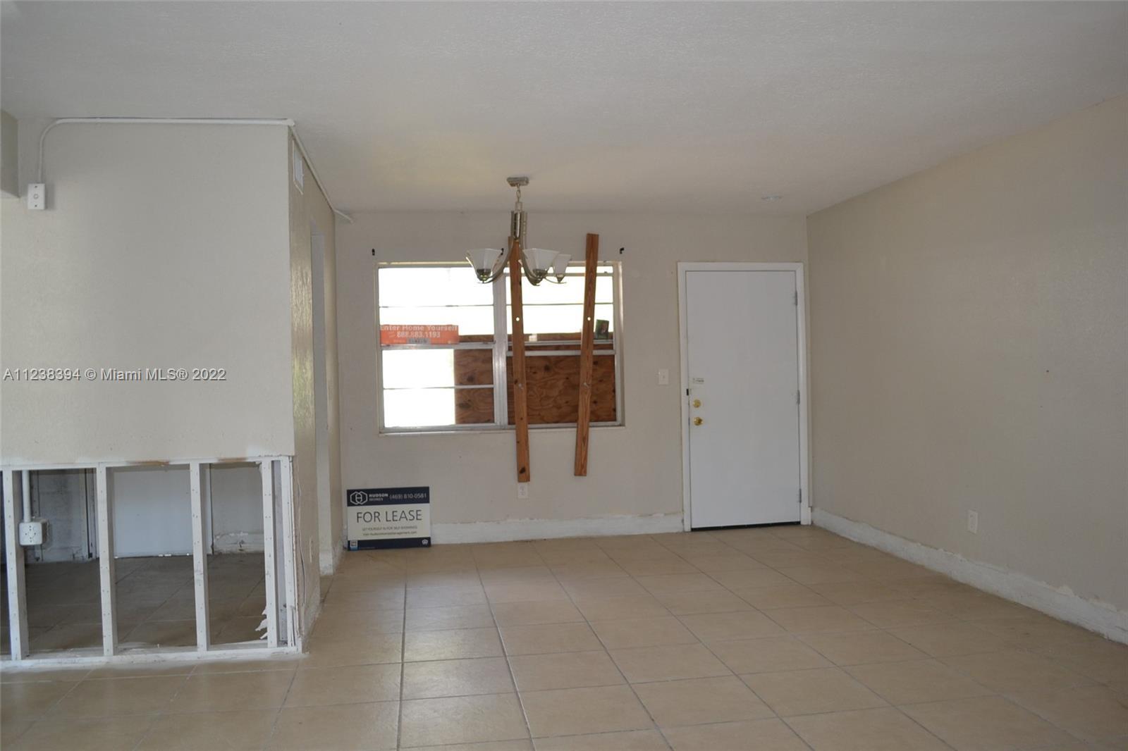13700 NE 6th Ave # 107, North Miami FL 33161 photo 3