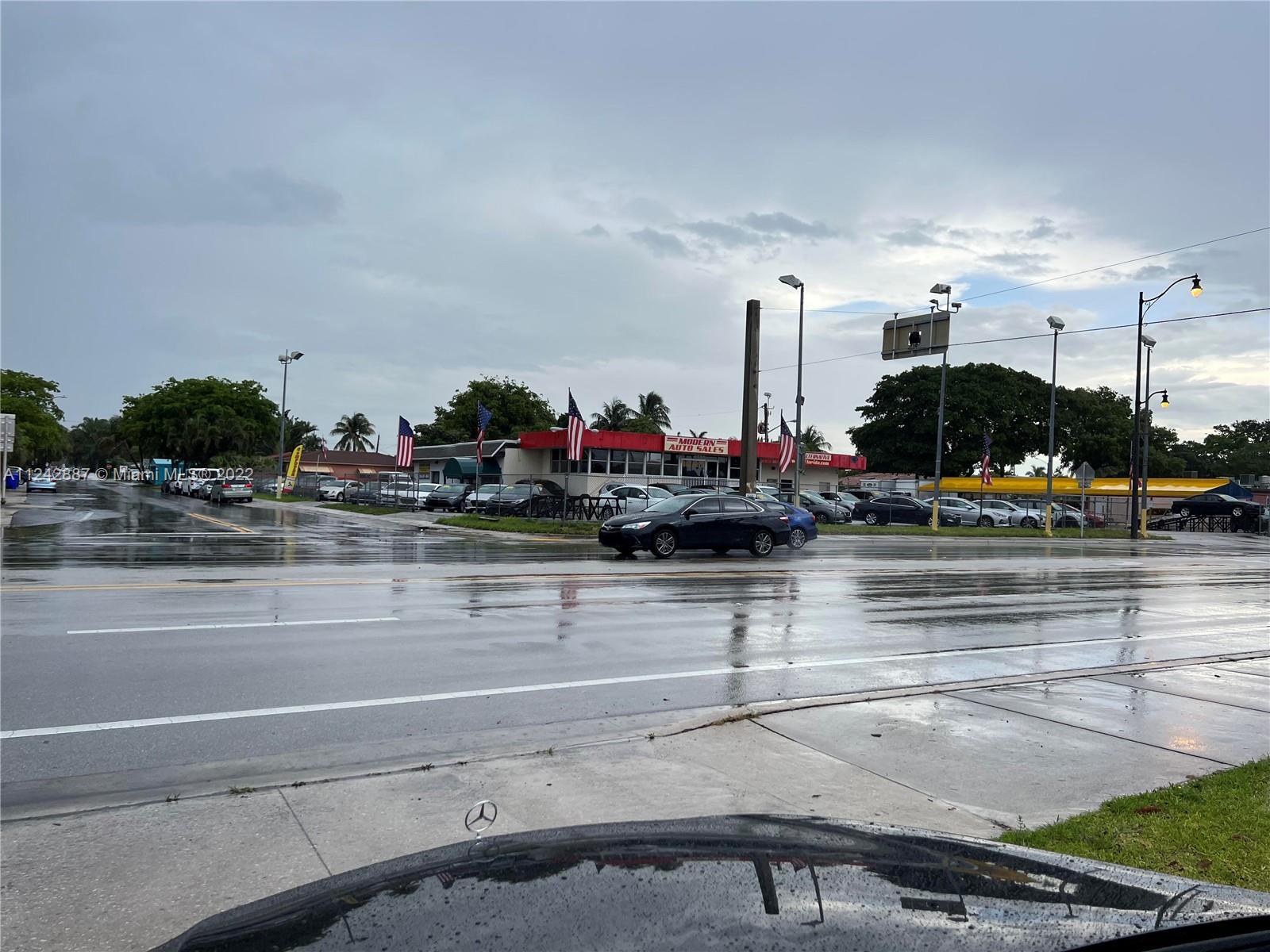 2200 N Federal Hwy, Hollywood FL 33020 photo 3