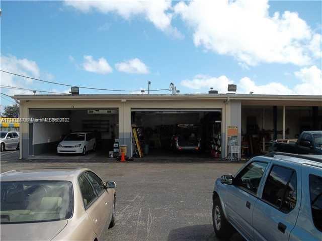 2200 N Federal Hwy, Hollywood FL 33020 photo 4