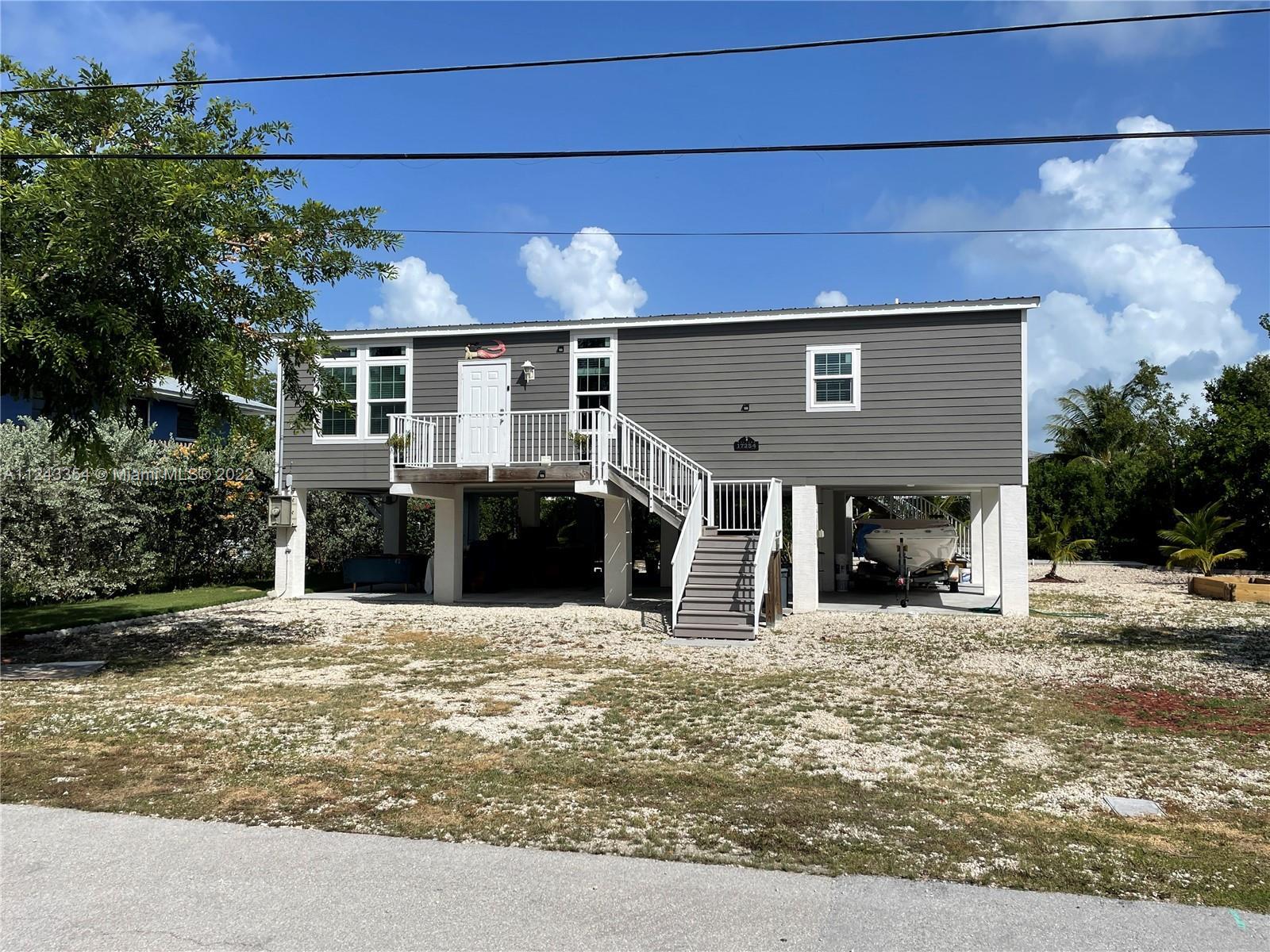 17254 La Brisa Ln, Sugarloaf FL 33042 photo 2