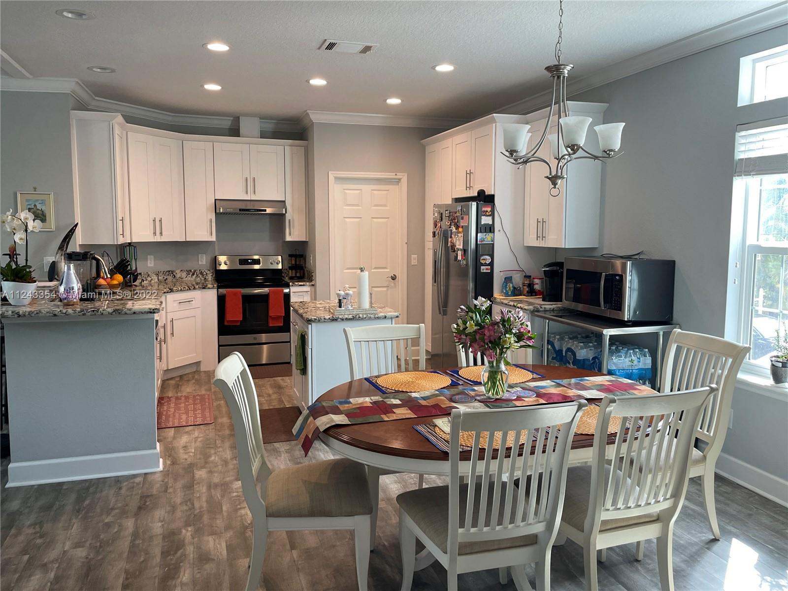 17254 La Brisa Ln, Sugarloaf FL 33042 photo 5