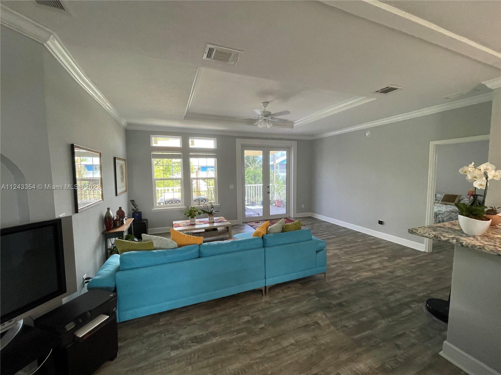 17254 La Brisa Ln, Sugarloaf FL 33042 photo 4
