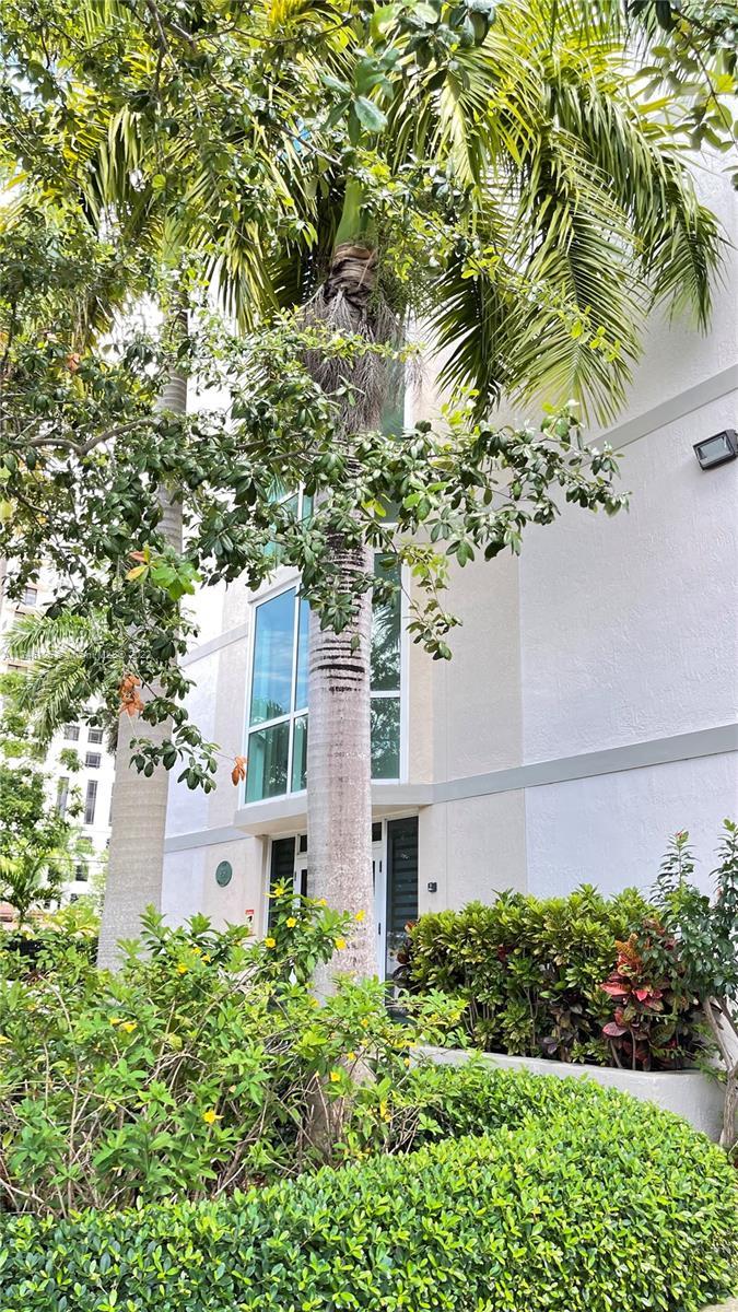 954 SW 36th Ct # 501, Miami FL 33135 photo 2