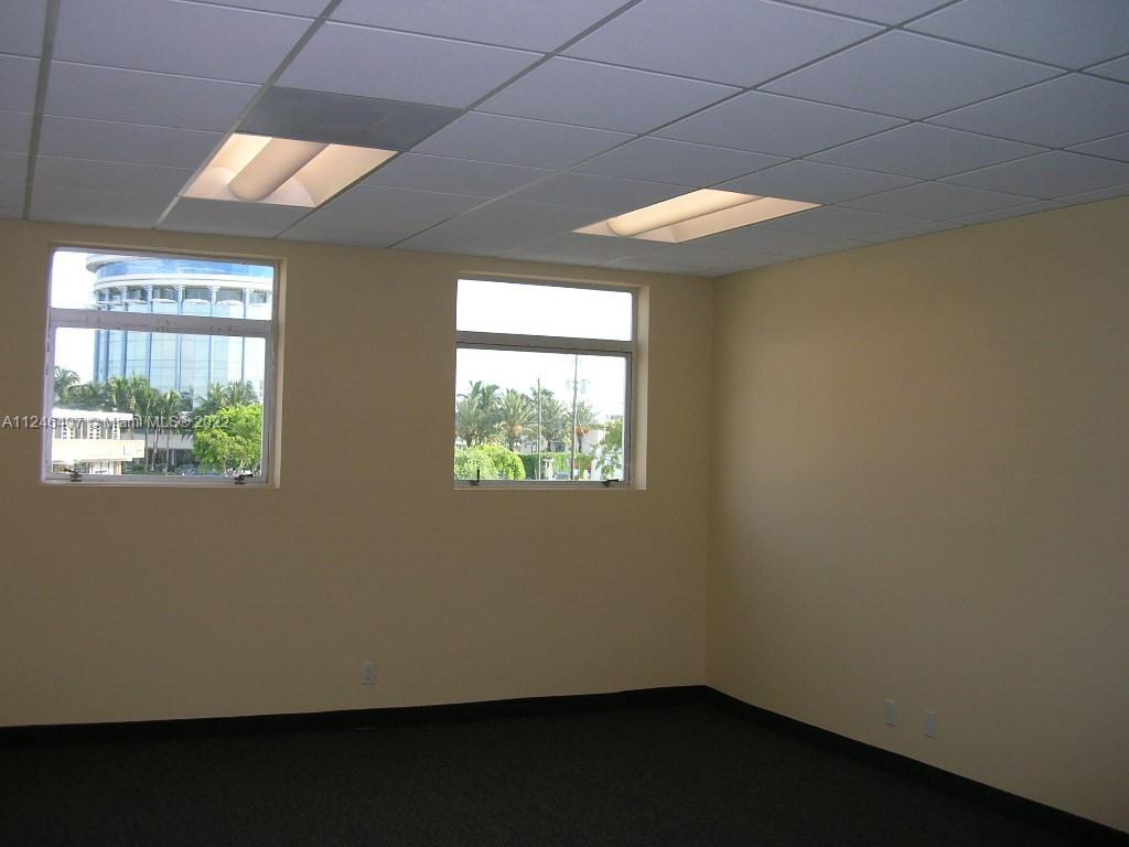 Fort Lauderdale, FL 33306 photo 4