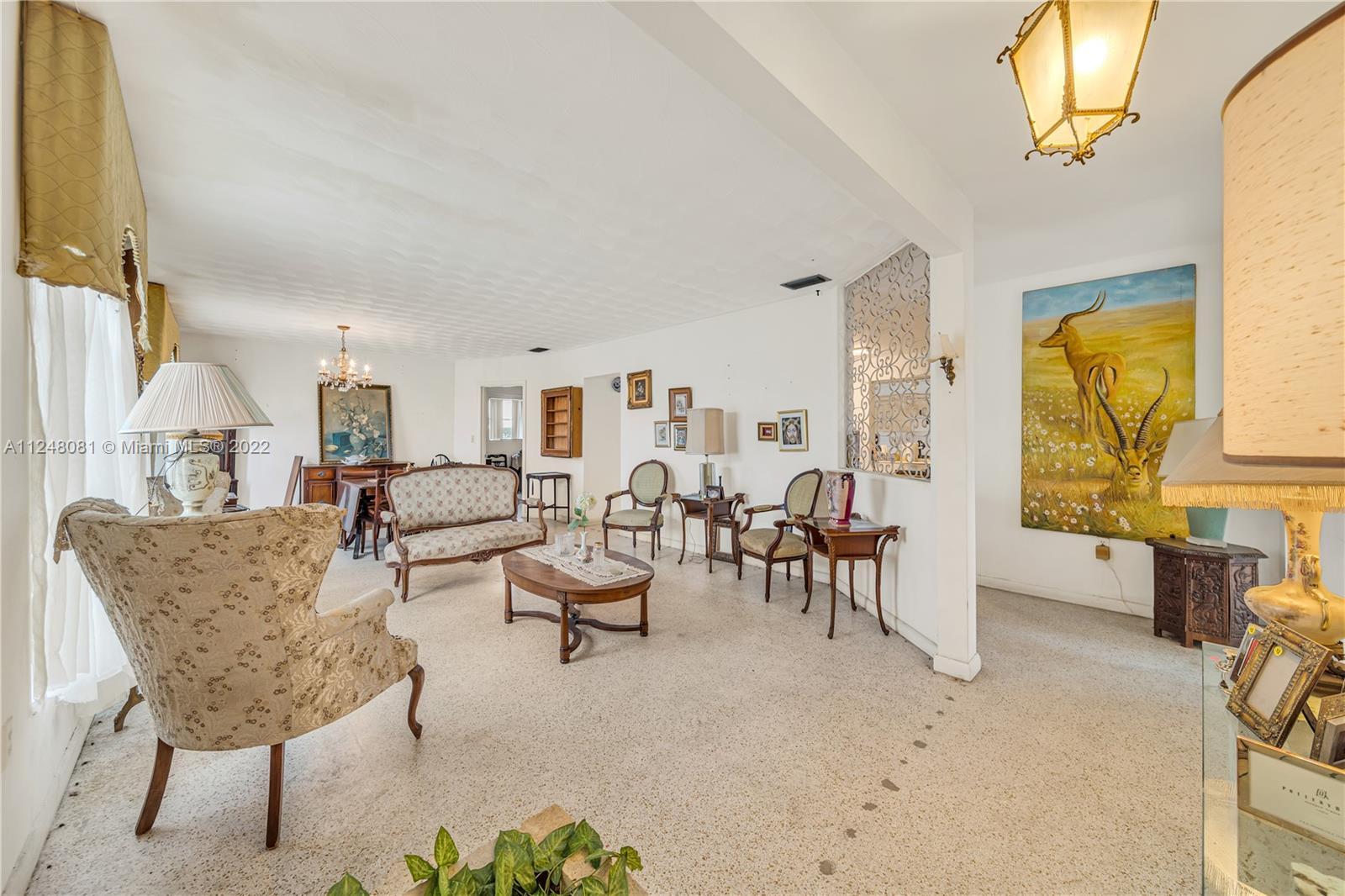 9321 SW 26th St, Miami FL 33165
