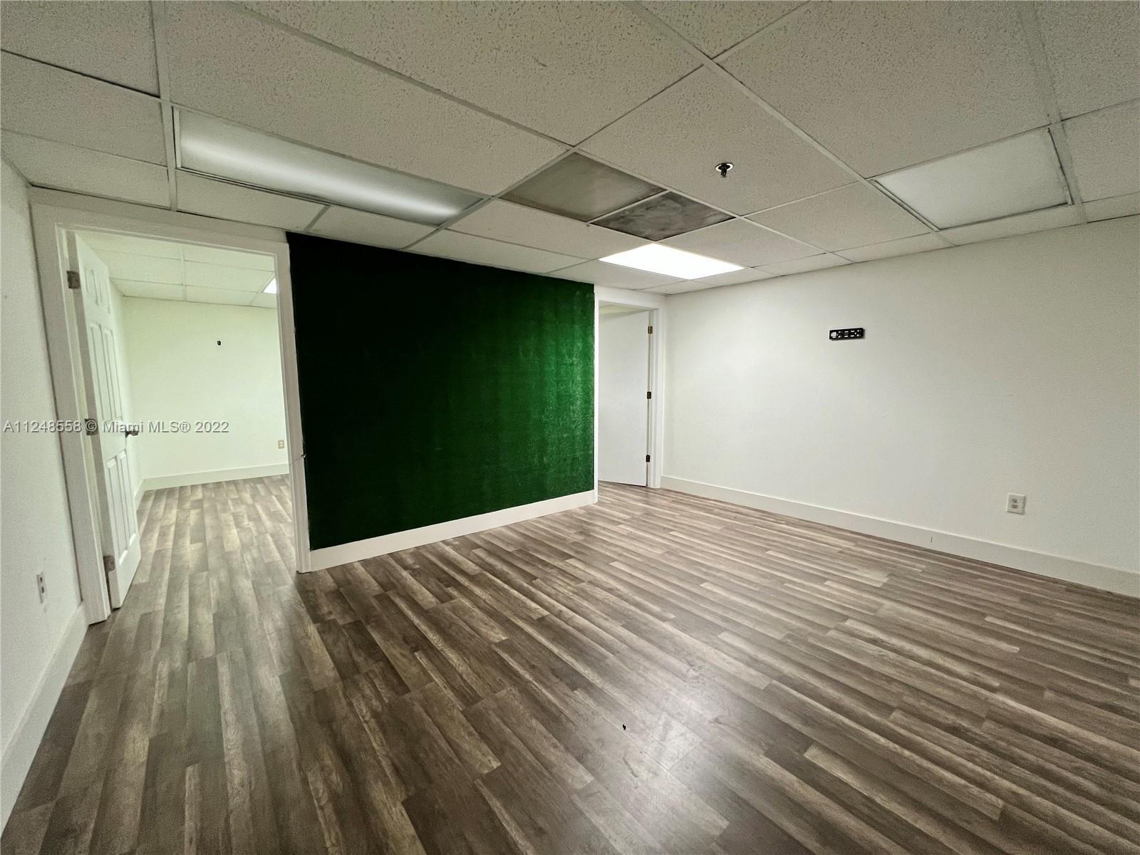 7500 NW 25th St # 245, Miami FL 33122