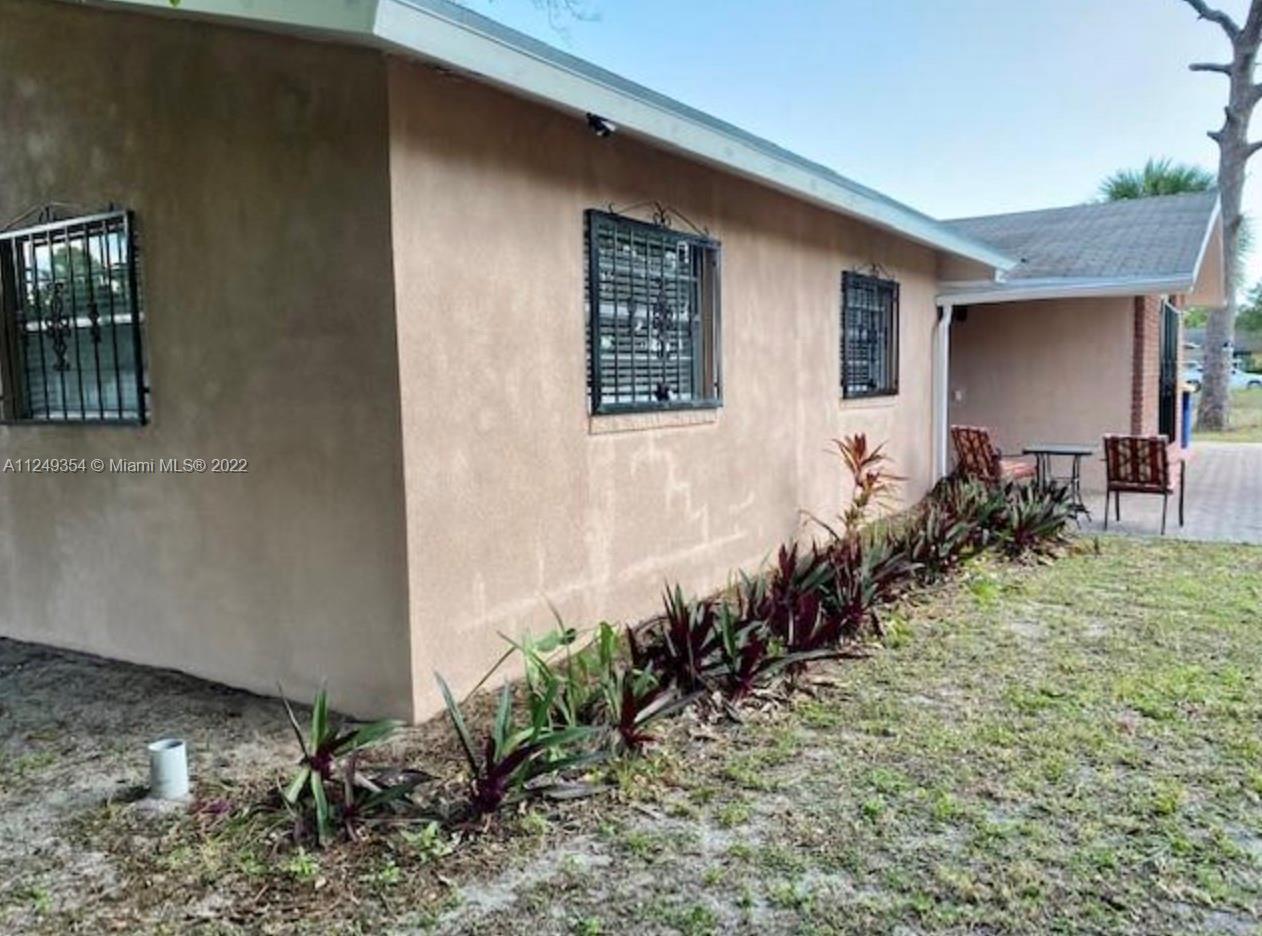 2000 Rosarita, Fort Pierce FL 34946 photo 5
