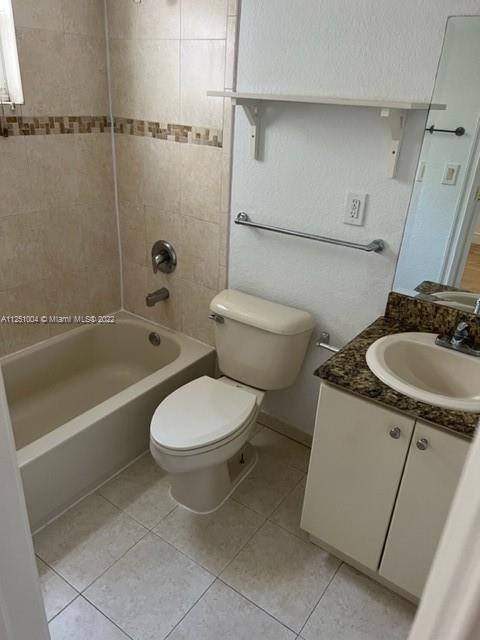 Miami, FL 33133 photo 3