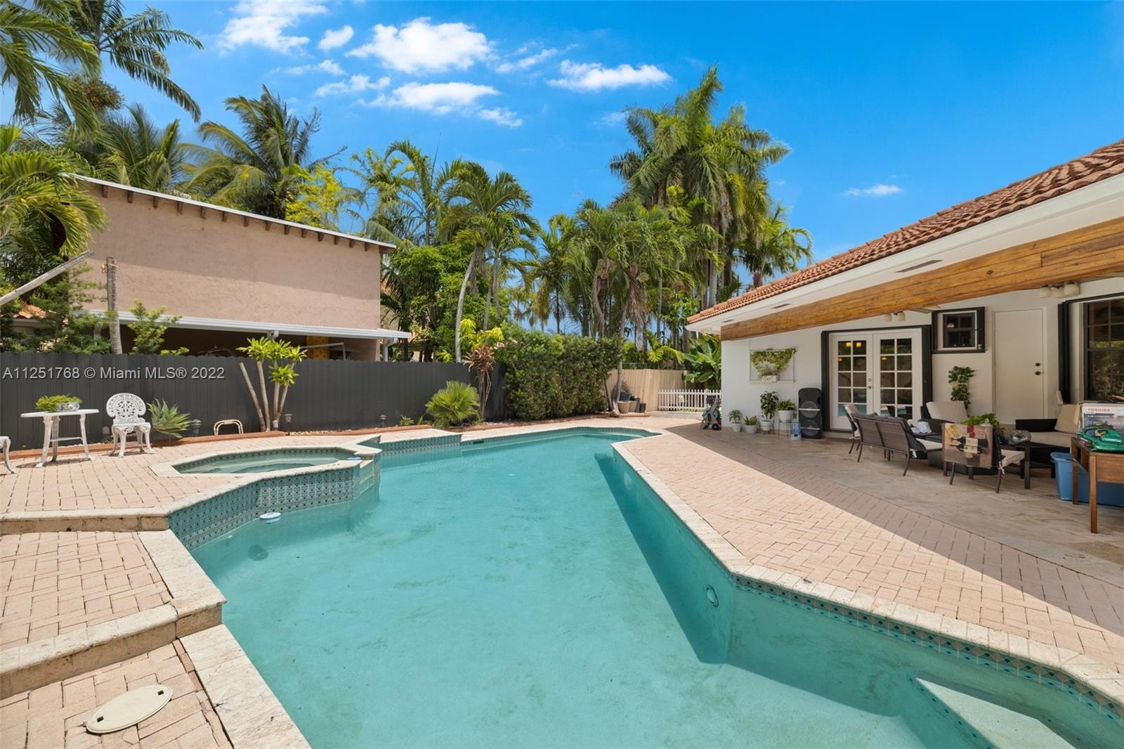 3051 SW 114th Ave, Miami FL 33165 photo 4