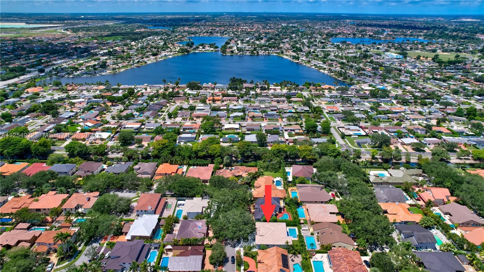 16907 NW 83rd Pl, Miami Lakes FL 33016 photo 5