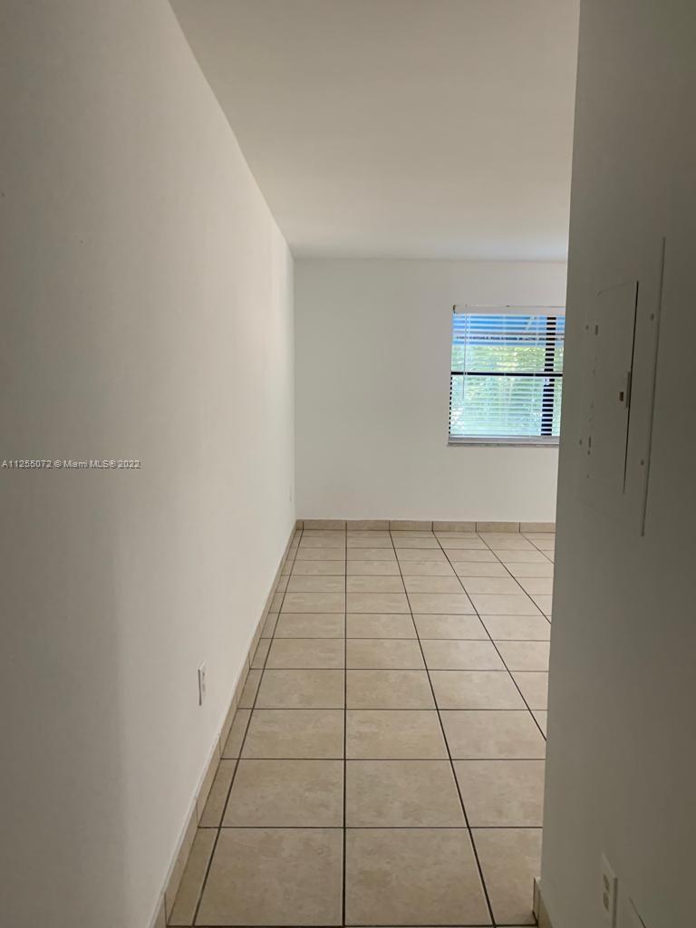 950 NW 11th St # 2B, Miami FL 33136 photo 2