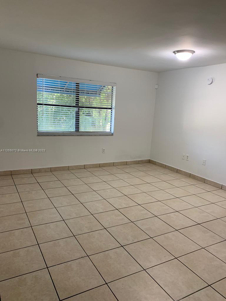 950 NW 11th St # 2B, Miami FL 33136 photo 3
