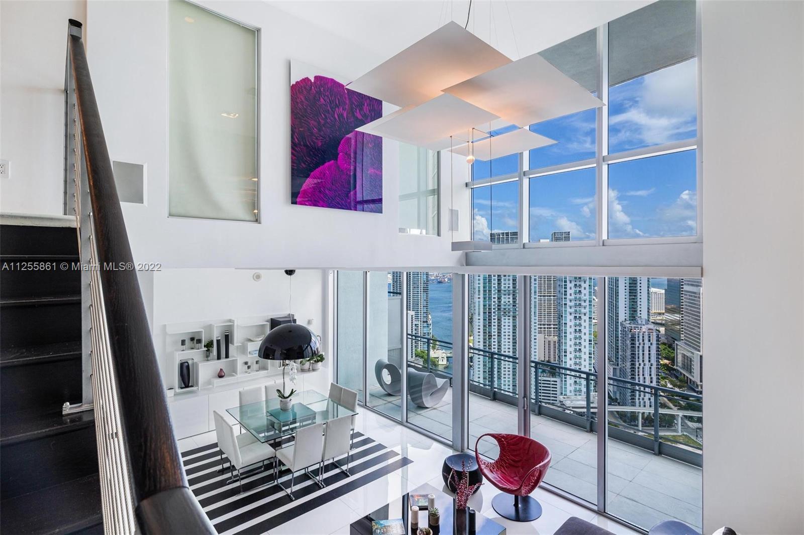 90 SW 3rd St # 15, Miami FL 33130 photo 3