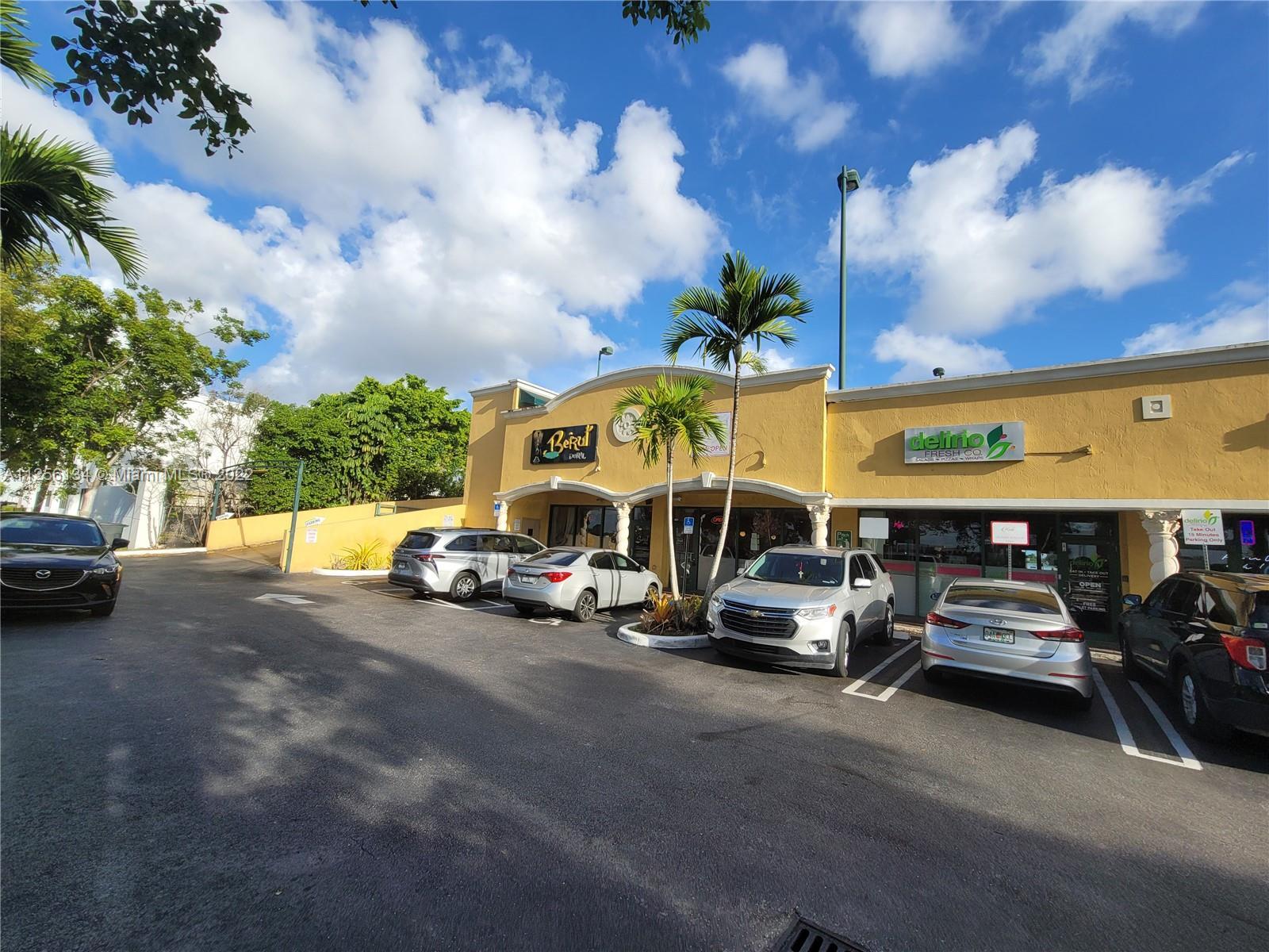 2475 NW 95th Ave, Doral FL 33172 photo 2