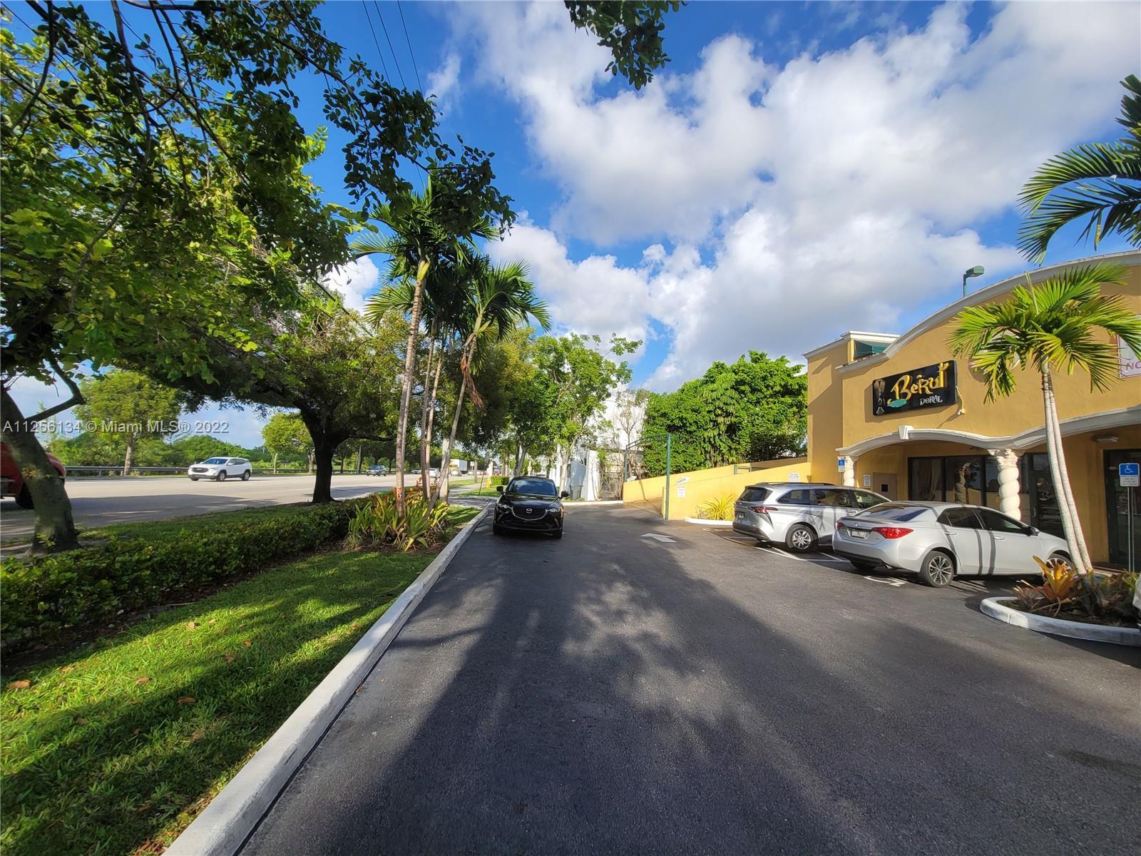 2475 NW 95th Ave, Doral FL 33172 photo 4