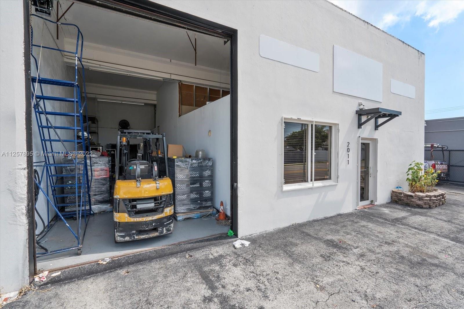 2011 Johnson St, Hollywood FL 33020