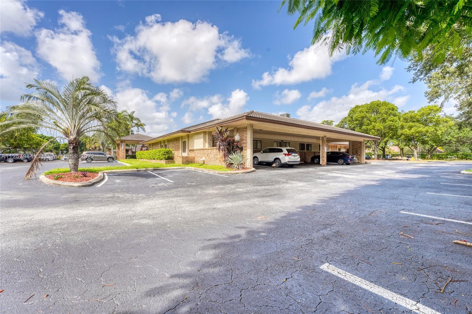 333 NW 70th Ave # 120, Plantation FL 33317 photo 2