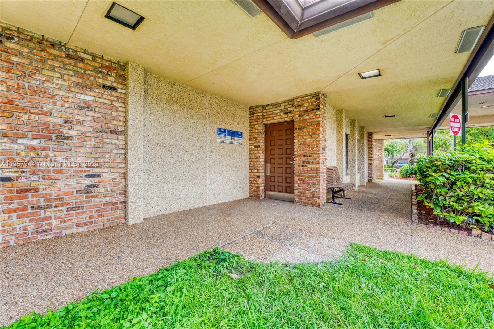 333 NW 70th Ave # 120, Plantation FL 33317 photo 5