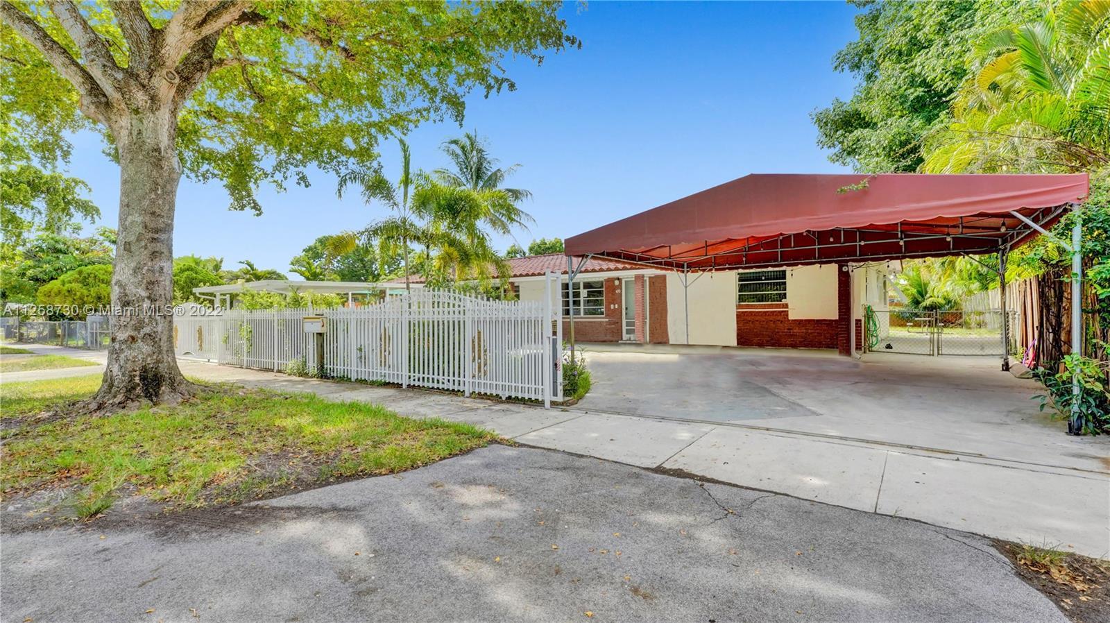 470 NE 127th St, North Miami FL 33161 photo 3