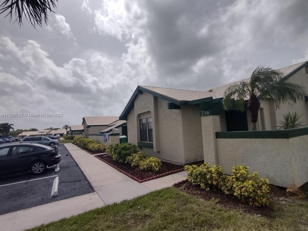 798 SW Claudia Ave # 798, Port St. Lucie FL 34953 photo 2
