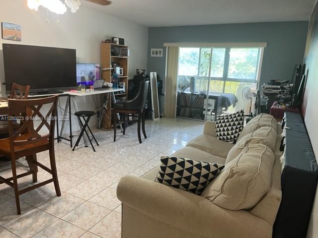 9455 W Flagler St # C202, Miami FL 33174 photo 3