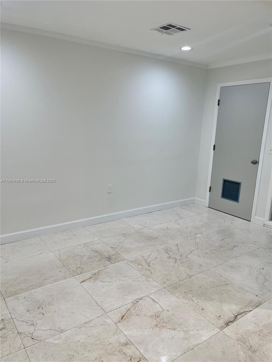 10580 NW 27th St # K11, Doral FL 33172 photo 4