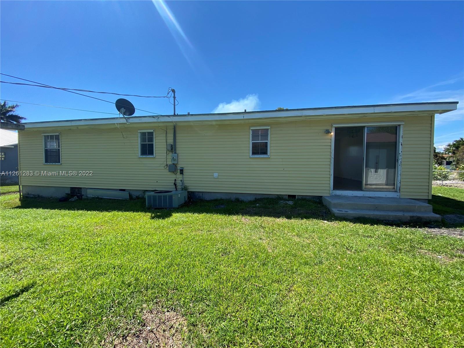 265 SW 11th Ave # 265, South Bay FL 33493 photo 3