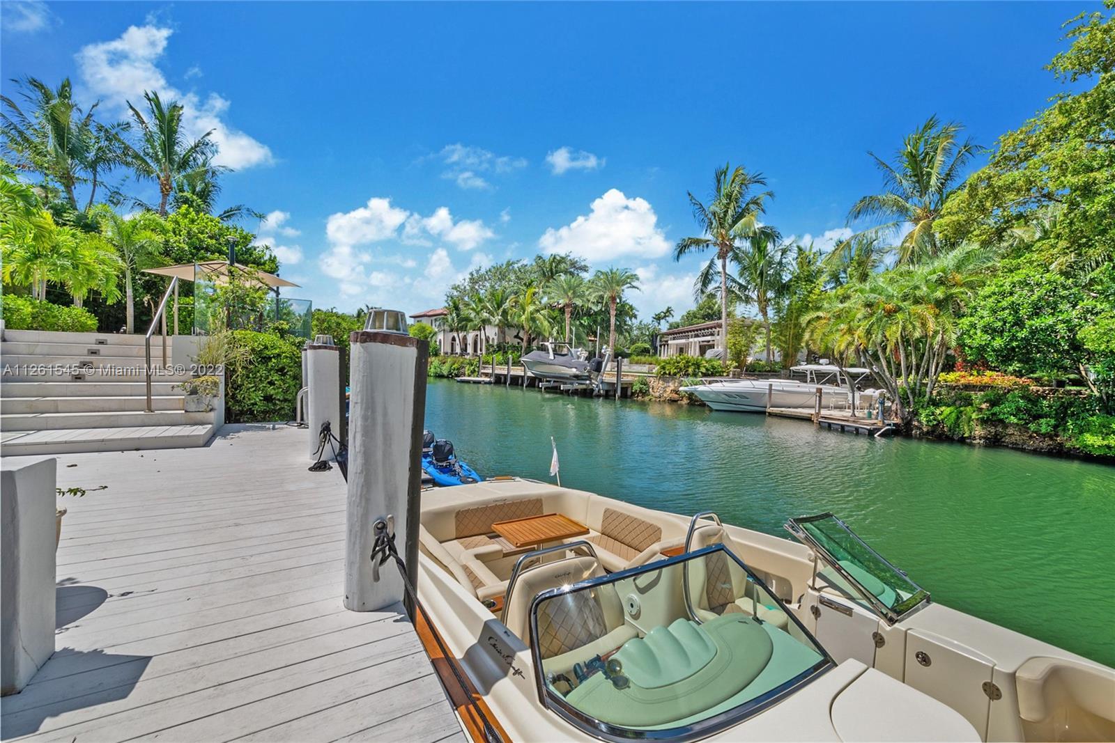 810 Jeronimo Dr, Coral Gables FL 33146 photo 2