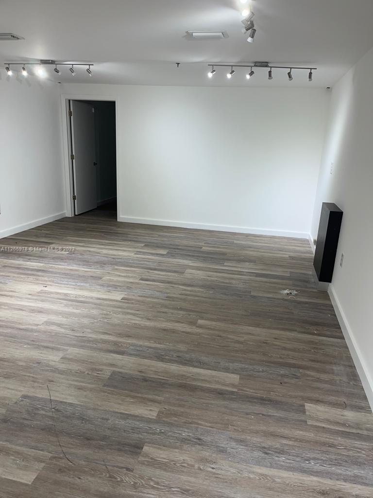 7500 NW 25th St # 256, Miami FL 33122
