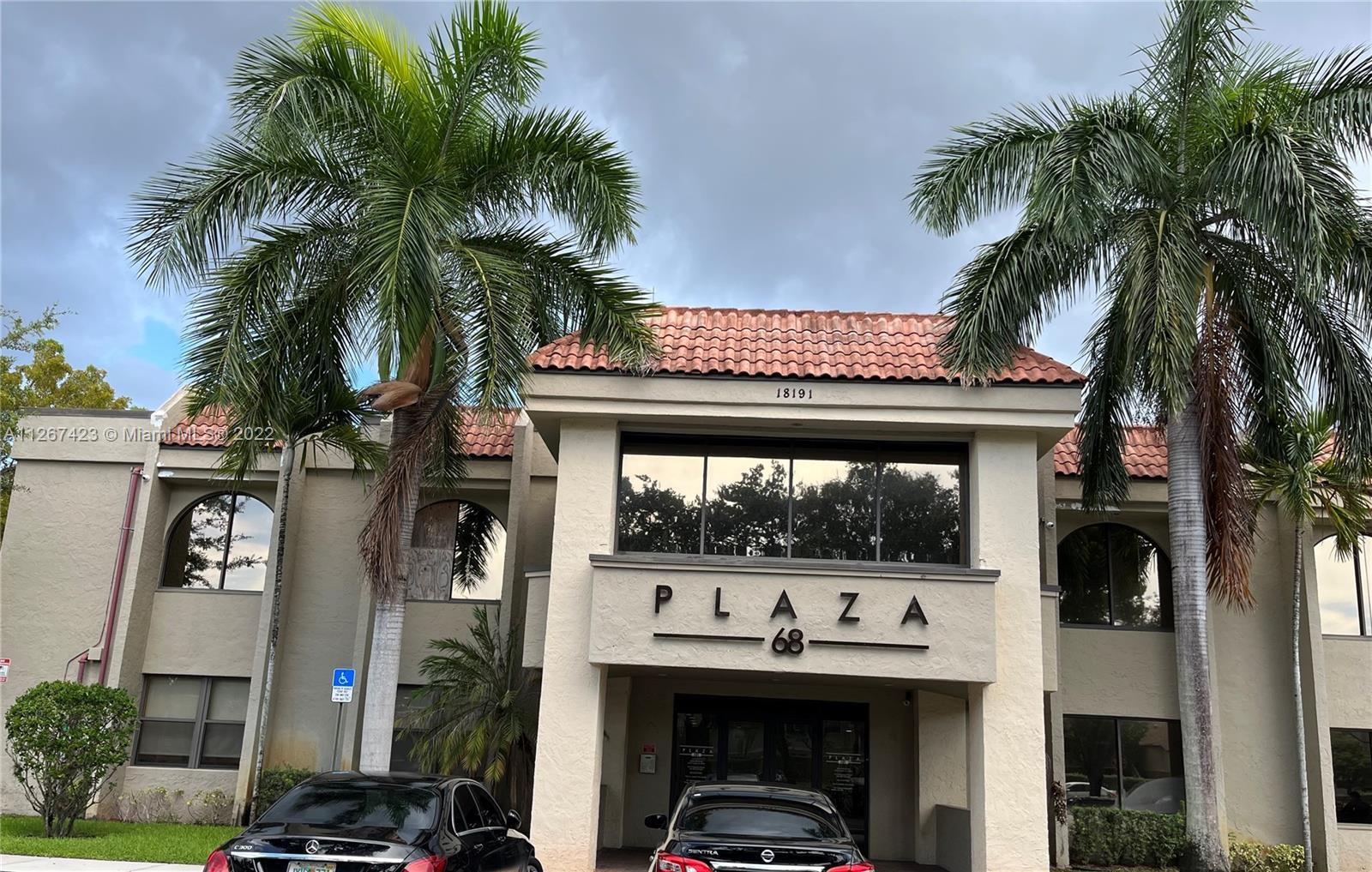 18191 NW 68th Ave # 213, Hialeah FL 33015