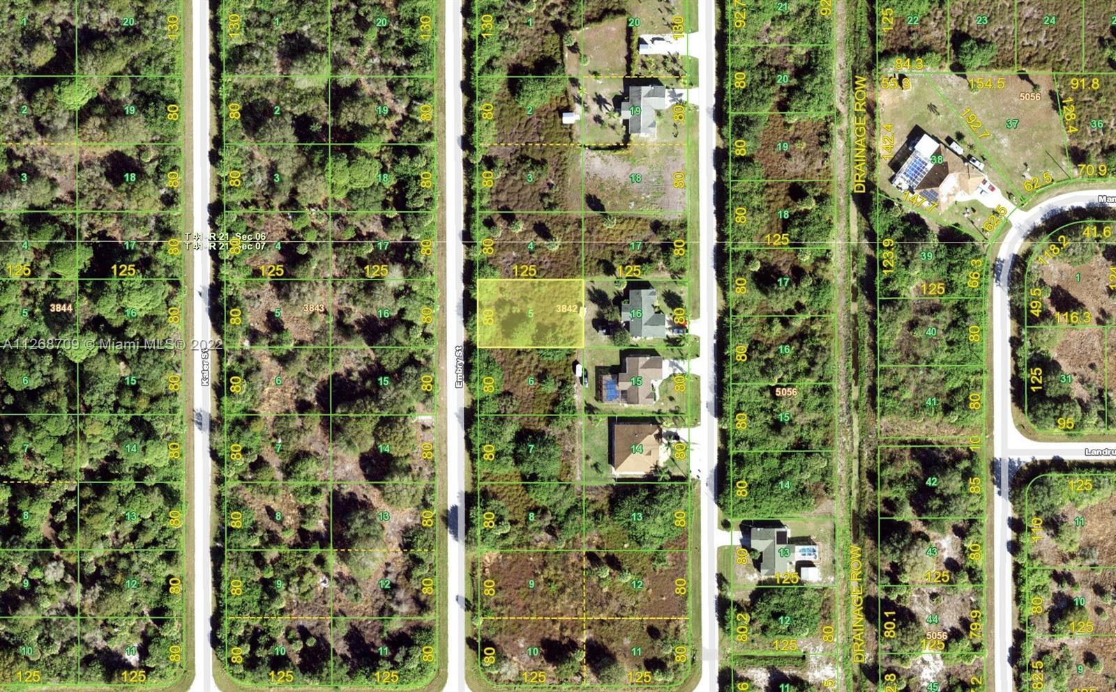 7010 Embry St, Port Charlotte FL 33981