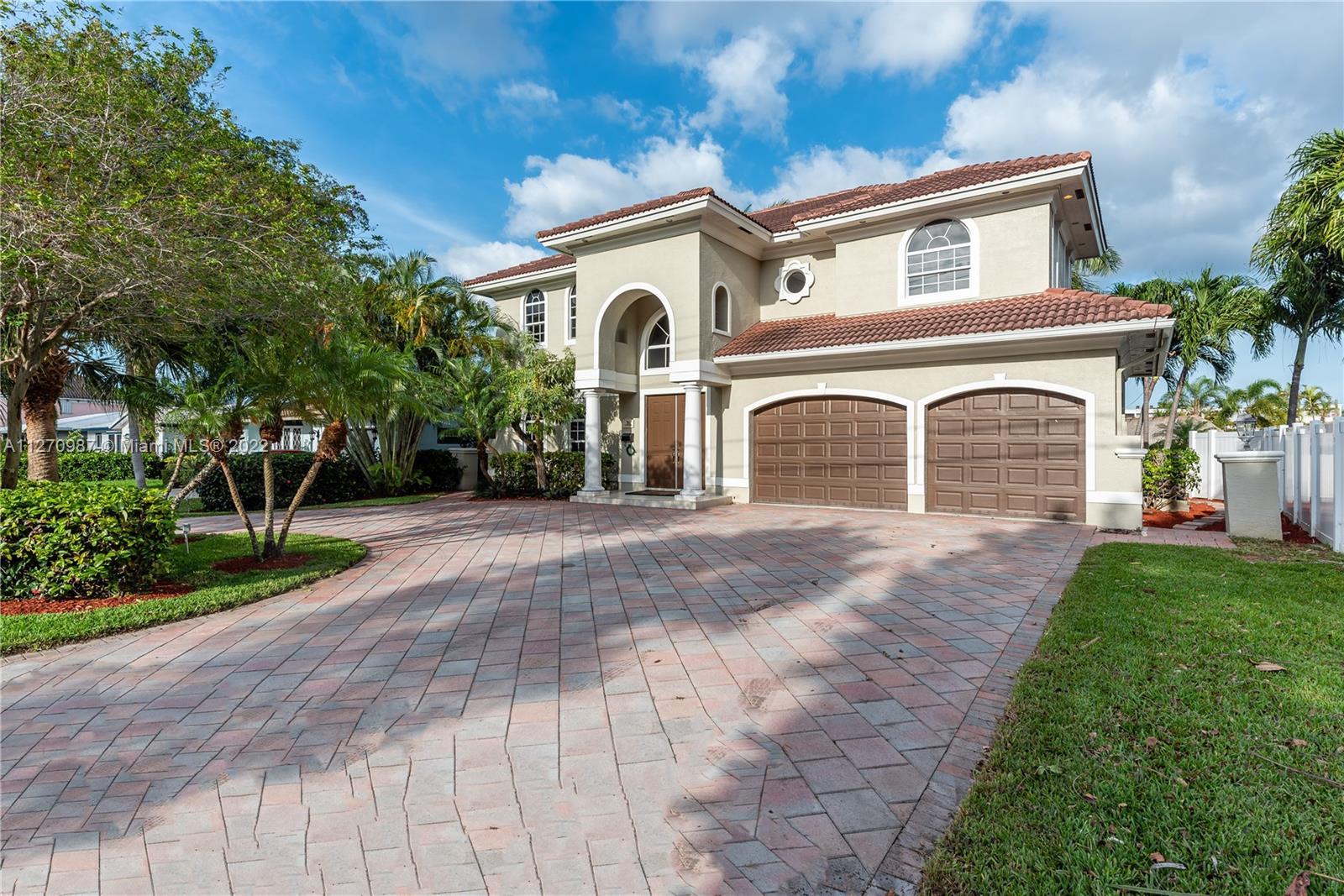 311 SE 13th Ave, Pompano Beach FL 33060 photo 3