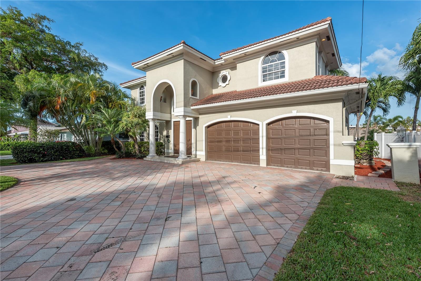 311 SE 13th Ave, Pompano Beach FL 33060 photo 4