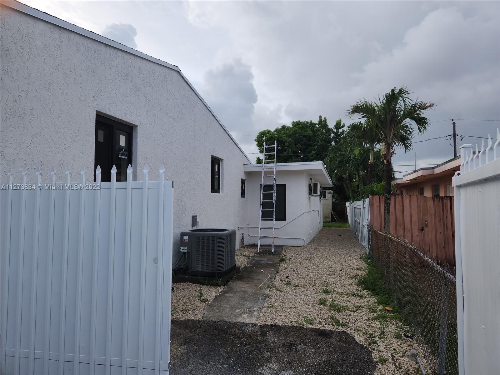 366 E 19th St # 1, Hialeah FL 33010 photo 4
